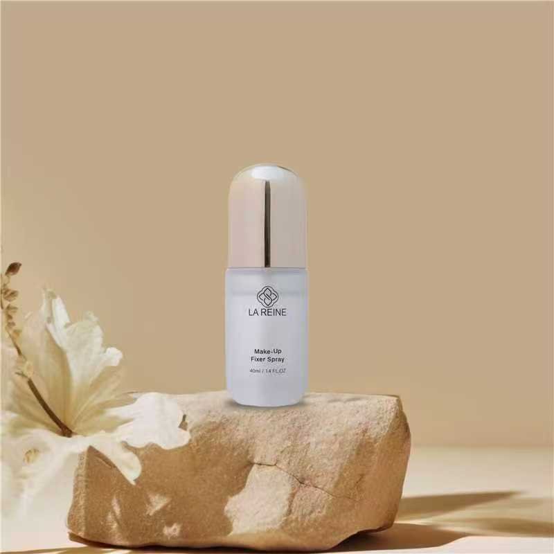 Make-up Fixer Spray - Image 2